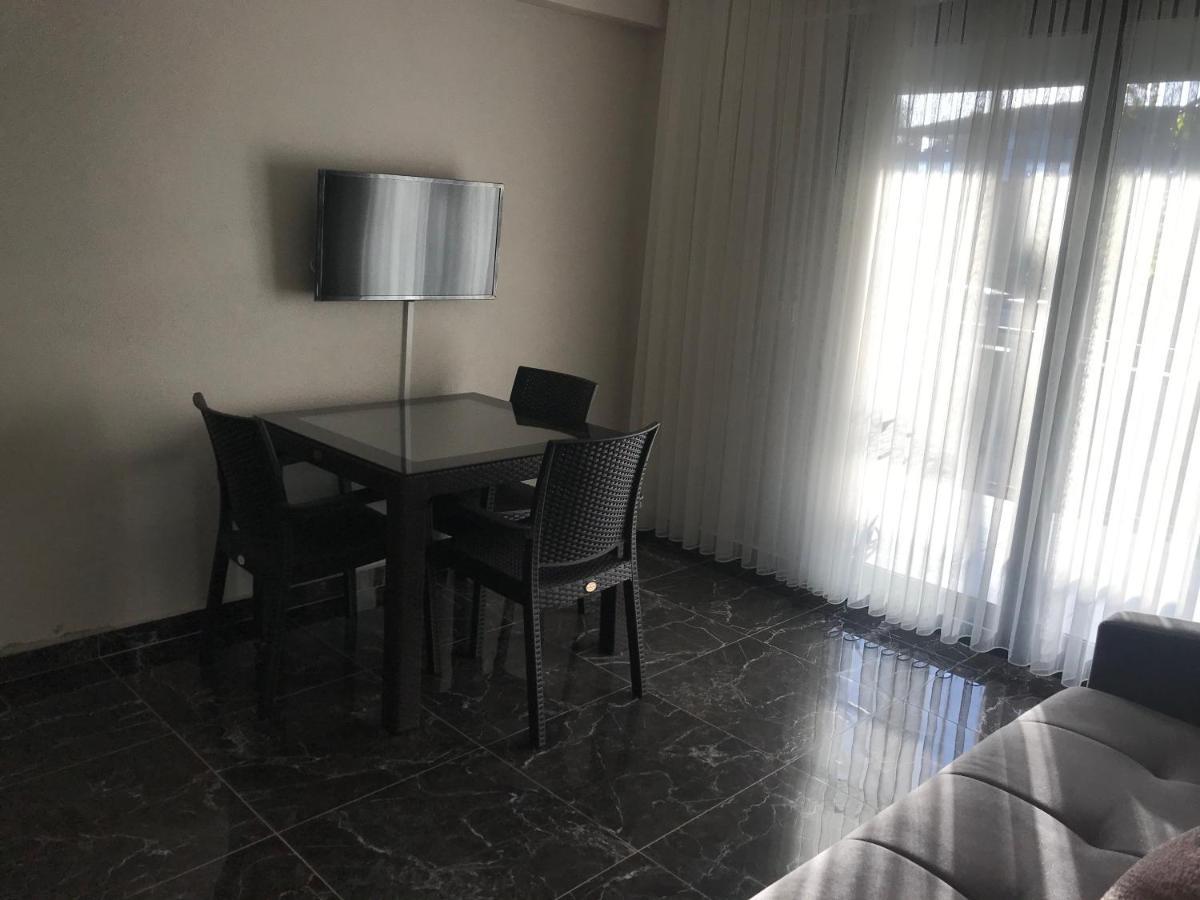 Golden Lake Aparts Aparthotel Koycegiz Buitenkant foto